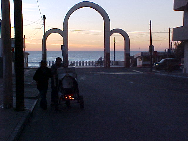 Playas Tijuana street vendors
